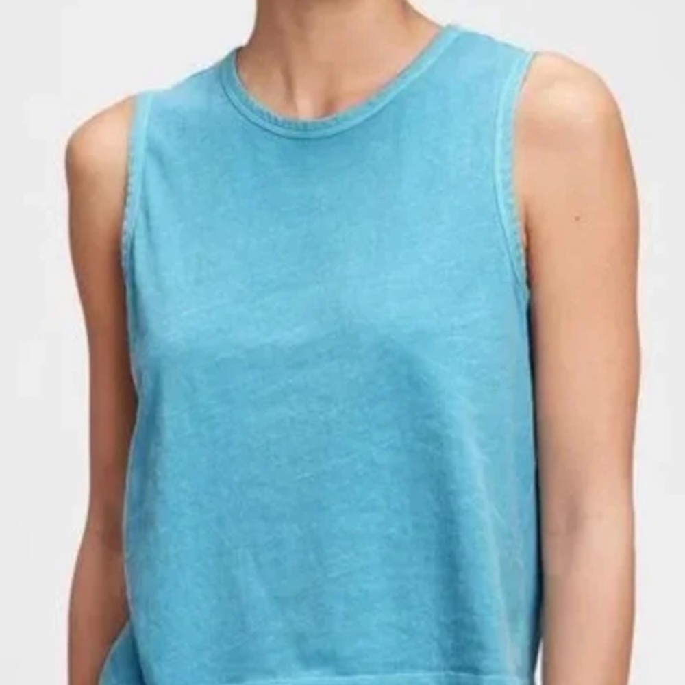 Gap Shrunken Muscle Tank in Turquoise